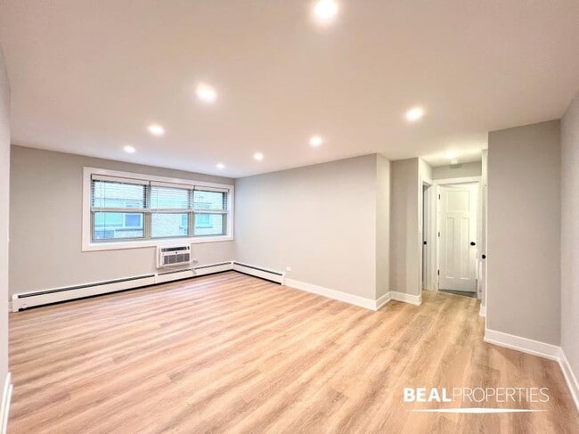 Photo - 1 bedroom in CHICAGO IL 60657 Apartment