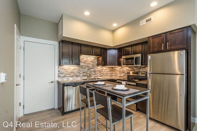 Foto del edificio - 317 2nd St SW