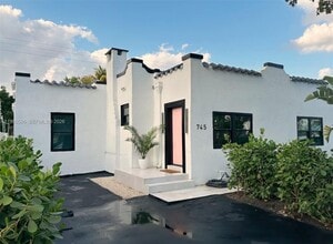 Building Photo - 745 NW 47th Terrace