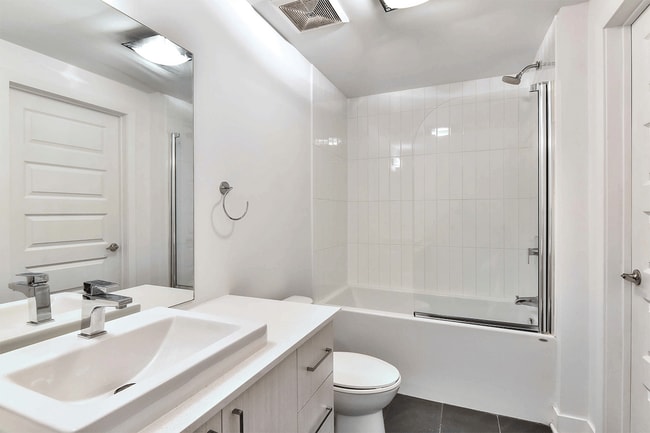 Photo du bâtiment - Glo 2 - Ville-Marie Apartments