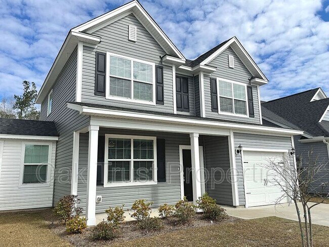 Foto del edificio - 265 McClellan Way