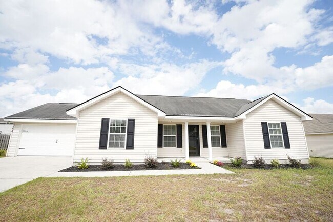 Building Photo - 134 Mustang Dr