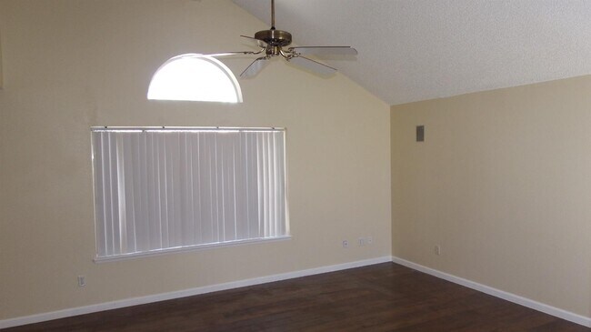 Foto del edificio - 7808 Walnut Grove Ct