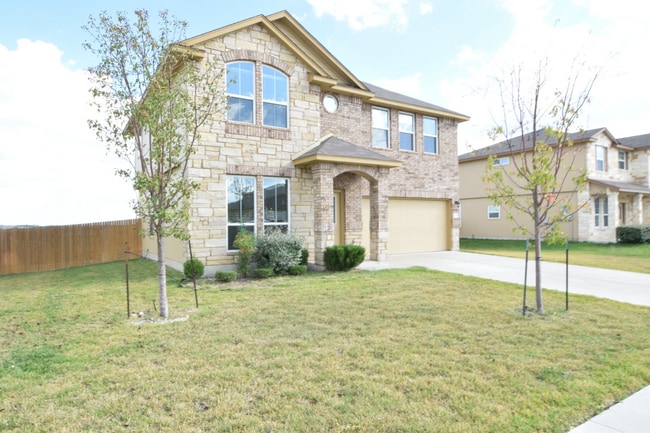 Building Photo - 2202 Jesse Dr