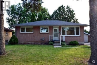 Building Photo - 197 Goddard Blvd
