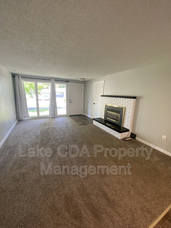 Foto del edificio - 3410 Belmont Rd