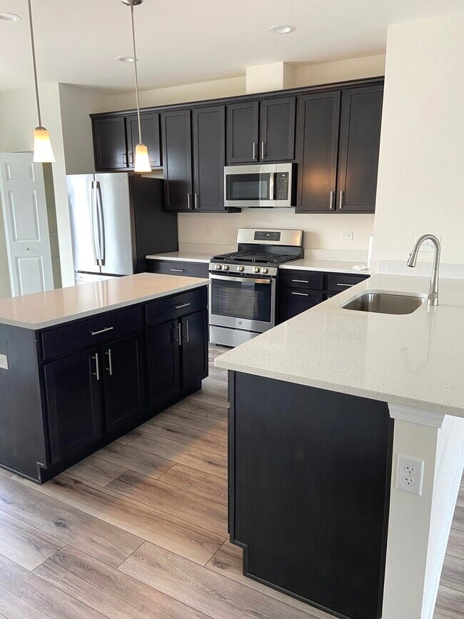Foto del edificio - 4187 Calder Ln