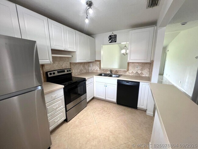 Foto del edificio - 9431 Boca Cove Cir