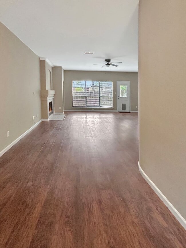 Building Photo - 2817 Berry Trace