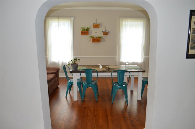 Foto del edificio - 4078 Pine Hill Dr