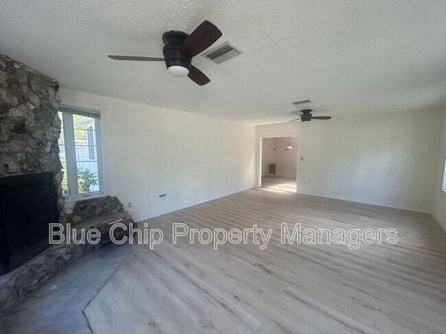 Building Photo - 43 Aegean Ave