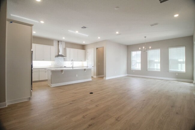 Foto del edificio - Brand New Home for Rent – Lake Nona / Laur...