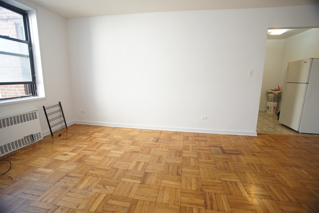 Foto del edificio - 8105 4th Ave