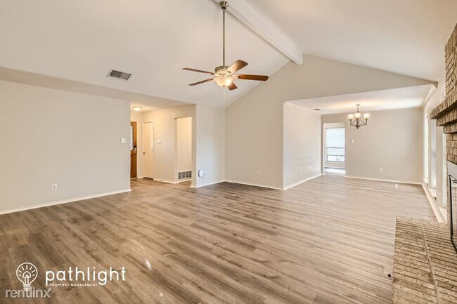 Foto del edificio - 3 br, 2 bath House - 309 SW Alsbury Blvd UNIT