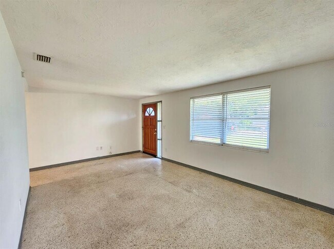 Foto del edificio - 4122 Kibler Ln