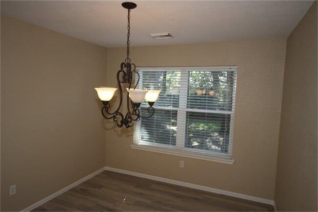 Building Photo - 507 Rams Bottom Ct