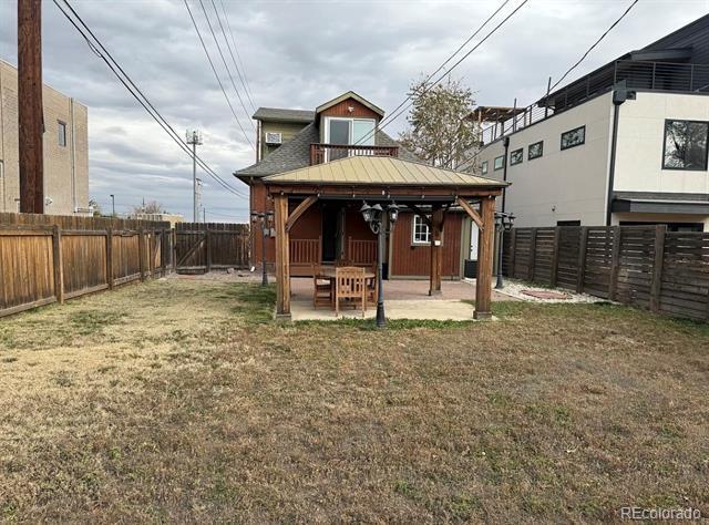 Foto del edificio - 4353 Kalamath St