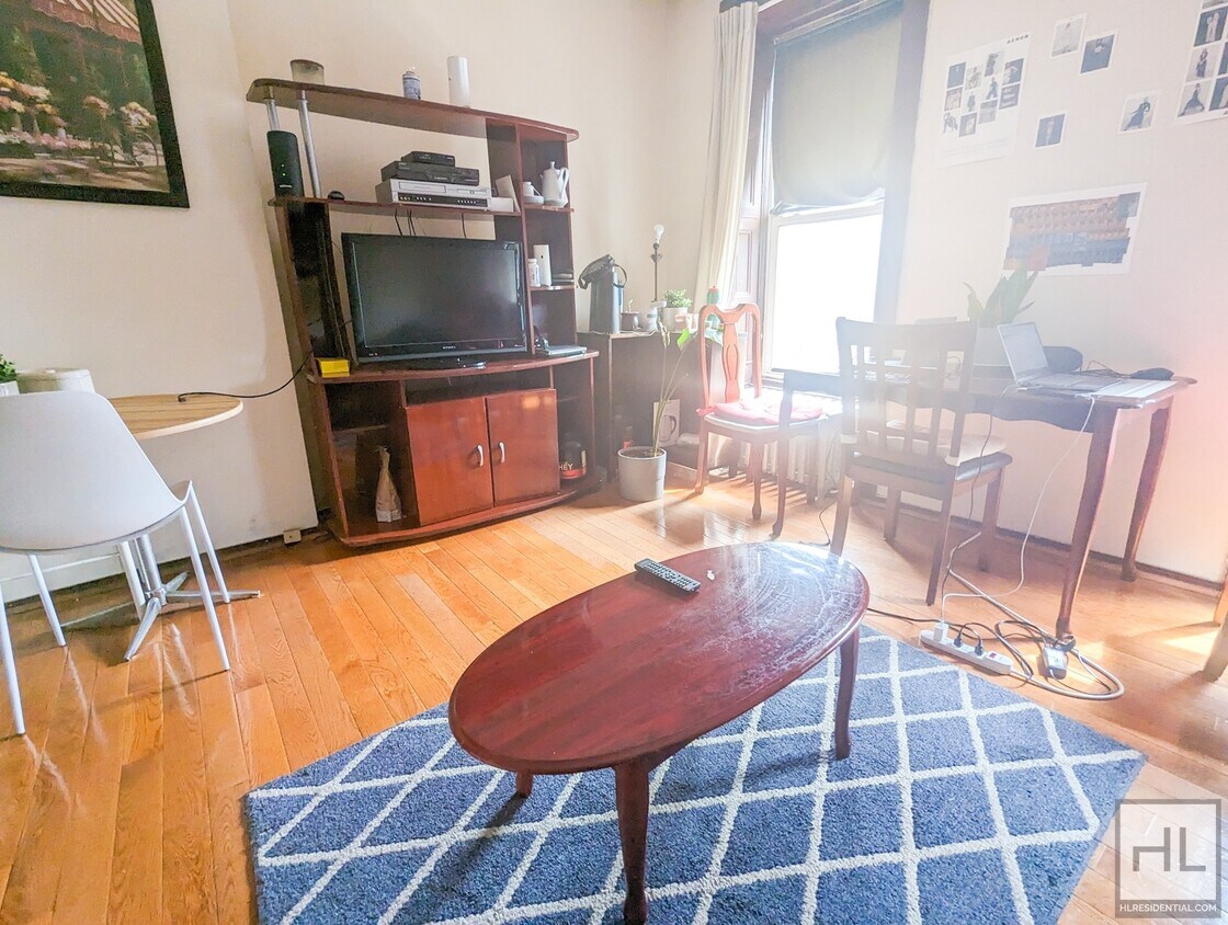 HART STREET Room for Rent in Brooklyn, NY