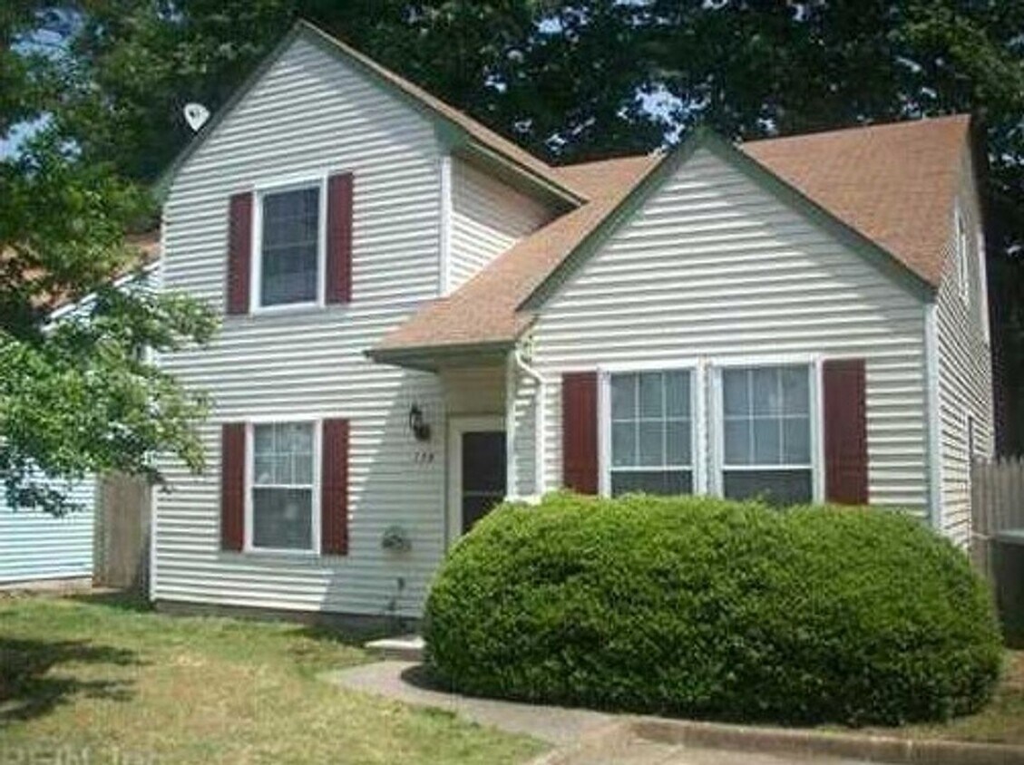 Primary Photo - 178 Gate House Rd
