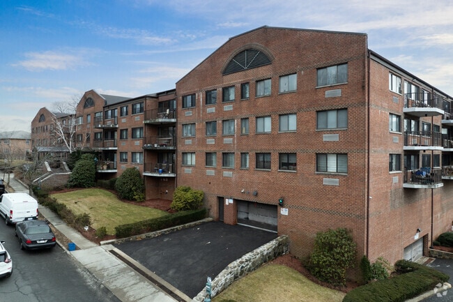 Westchester Terrace - Crisfield