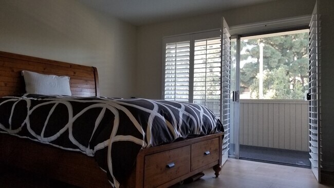 Foto del edificio - 13218 Fiji Way