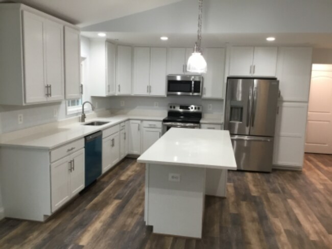 Foto del edificio - 6370 Myers Mill Rd