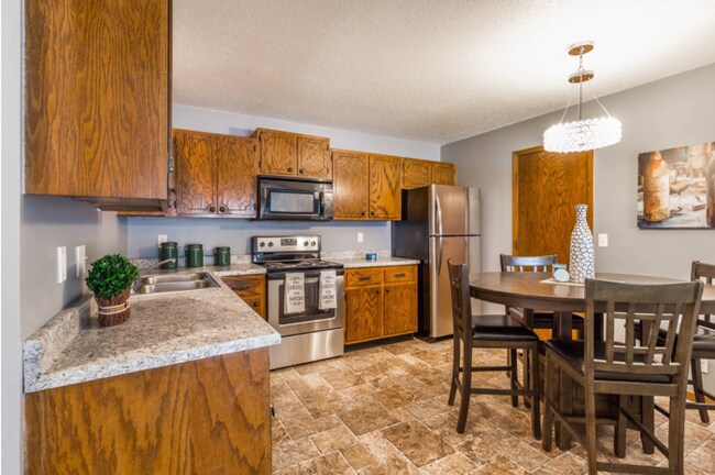 Foto del edificio - 4308 E 26th St