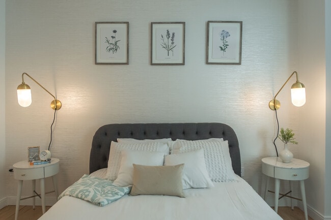 Interior Photo - The Vitagraph