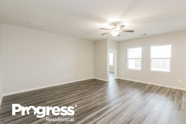 Building Photo - 13328 Pine Dunes Dr