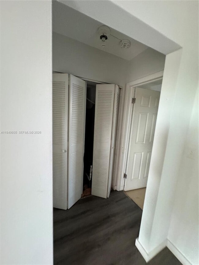 Foto del edificio - 1475 NE 125th Terrace