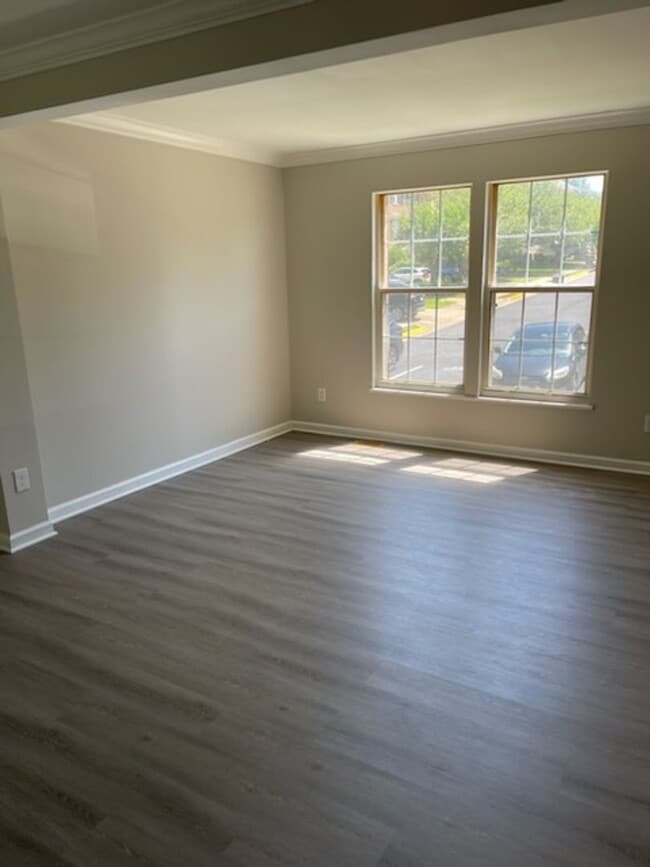 Building Photo - 12876 Silvia Loop
