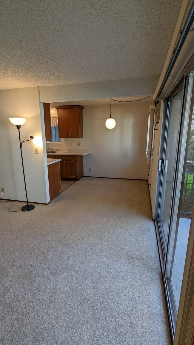 Building Photo - 1600 Sunnyvale Ave