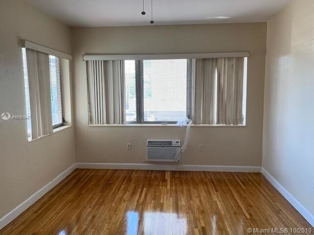 Foto del edificio - 1240 11th St