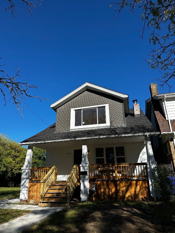 Foto del edificio - 2256 Tuxedo St