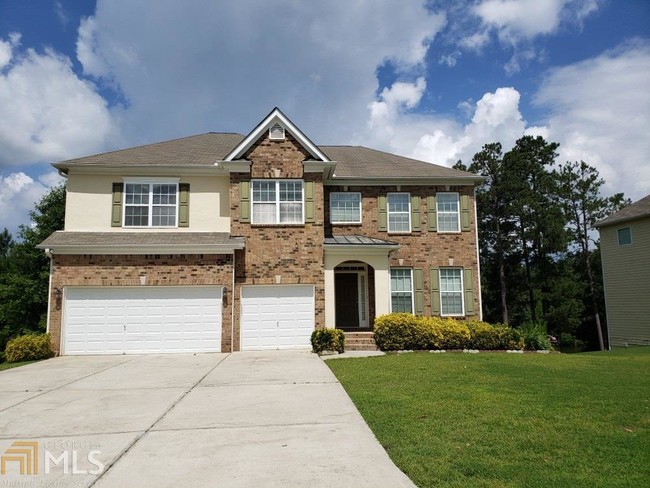 Building Photo - 3725 Long Lake Dr