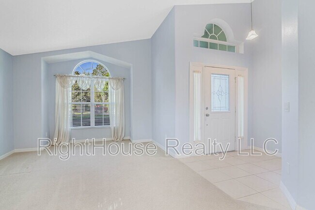 Building Photo - 10967 Eliotti St