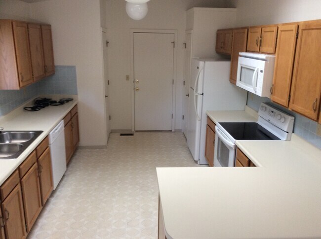 Foto del edificio - Beautiful Home in Brookdale Skyline Community!