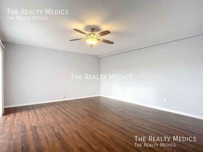 Building Photo - 164 Sweetgum Ln