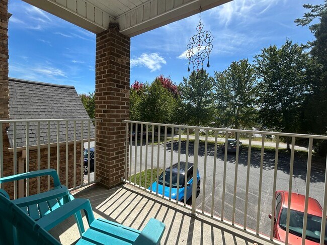 Foto del edificio - Convenient Boone Living – 3BD/3BA at Pine Ridge Condos