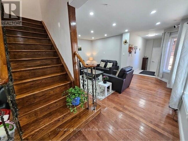 Building Photo - 19 Piane Ave