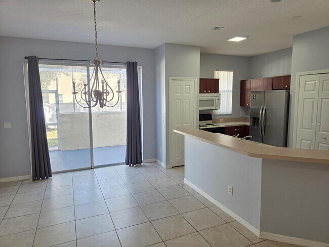 Foto del edificio - 1100 S Beach Cir