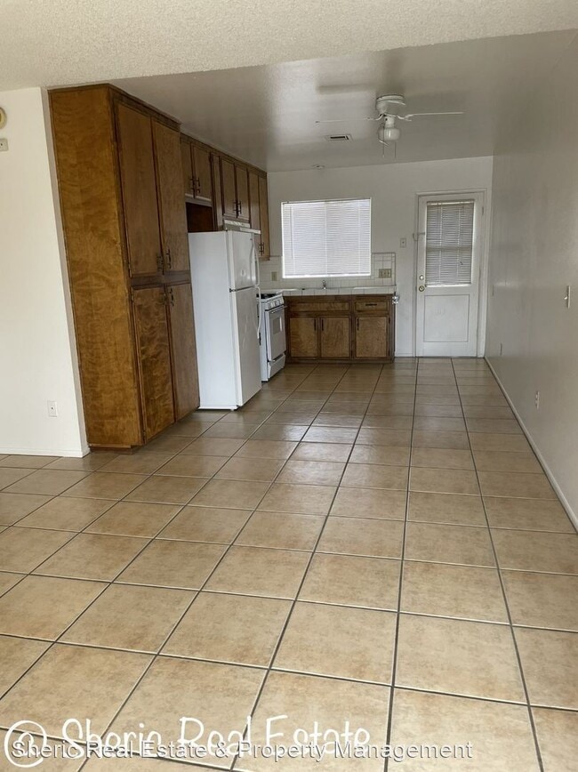 Building Photo - 2 br, 1 bath House - 6372 Smoke Tree Ave