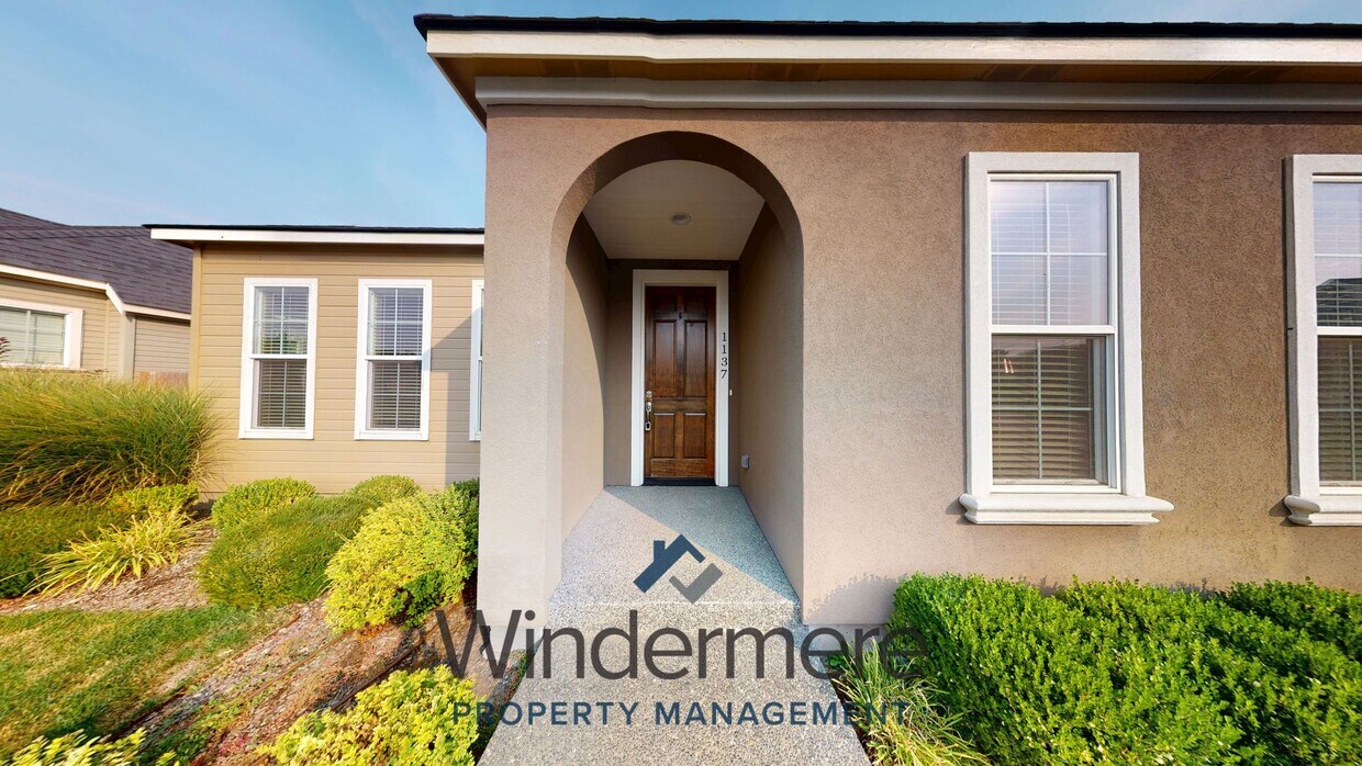 Foto principal - 1137 Southeast Turnbull Street
