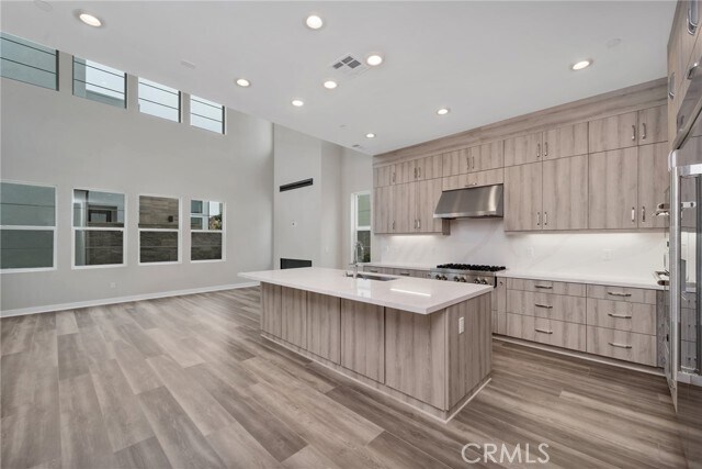 Building Photo - 140 Amber Oak
