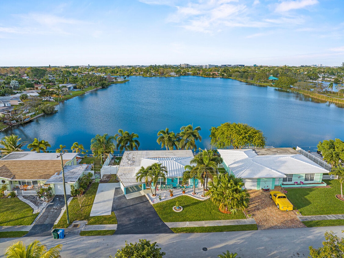 Foto principal - 1741 NW 39th St