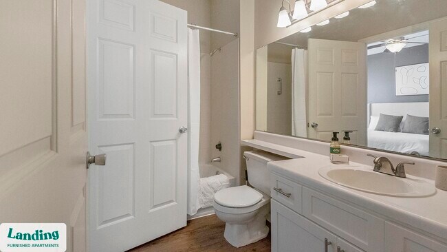 Foto del edificio - 7865 Grove Ct W