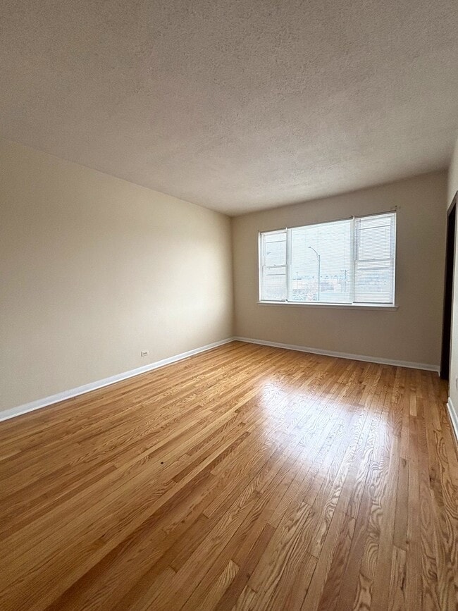 Foto del edificio - 3003 N Ashland Ave