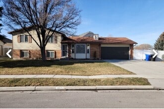 Building Photo - 8674 S 1480 W