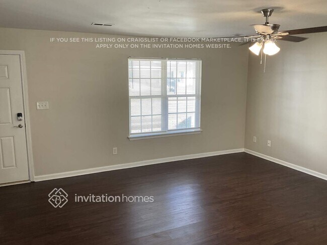 Foto del edificio - 6504 Nevin Glen Dr