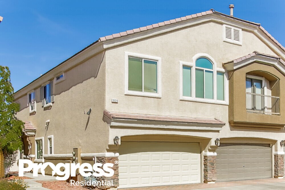 3512 Hazelnut Pine Pl, North Las Vegas, NV 89084 Townhome Rentals in